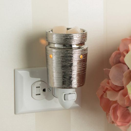 Free Gift - Brushed Chrome Pluggable Wax Warmer